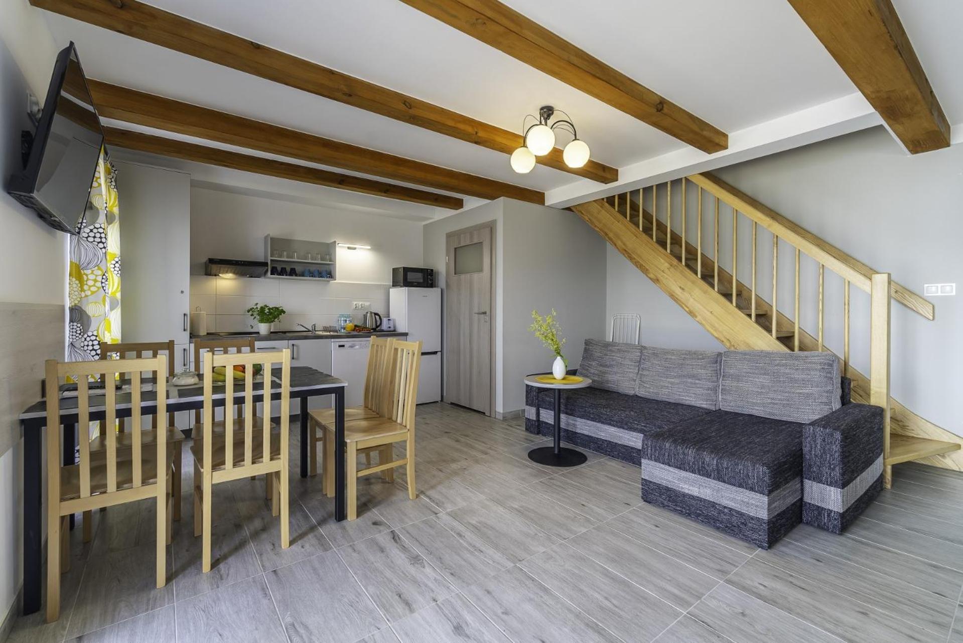 Frajda Domki - Apartamenty 6-Osobowe - Salon I Dwie Sypialnie Oraz Studia 4-Osobowe - Pokoj Z Aneksem Kuchennym Rewal Exteriör bild